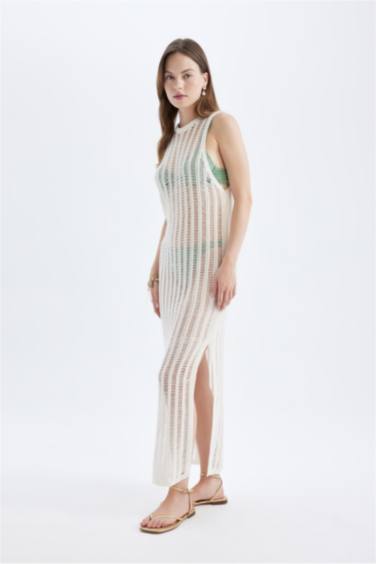 فستان طويل كروشيه قصة عادية بياخة مستديرة