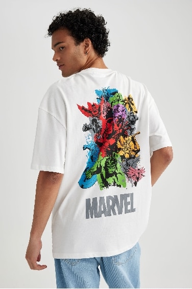 T-Shirt Coupe Confort Imprimé Marvel Col Rond