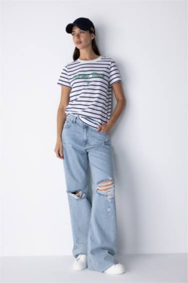 Regular Fit Crew Neck Slogan Printed Short Sleeve T-Shirt