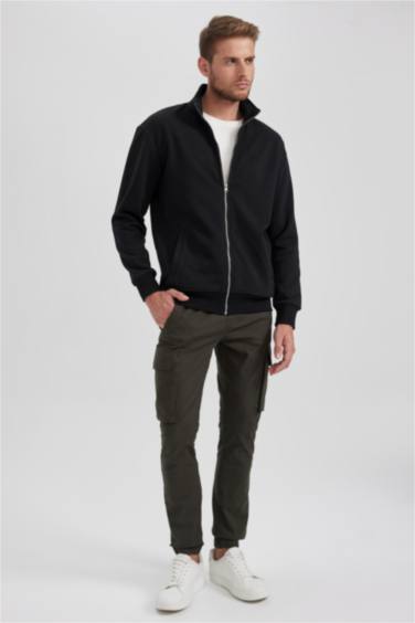 Брюки приталенного кроя для мужчин