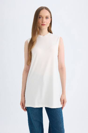 Regular Fit Crew Neck Sleeveless Basic Tunic