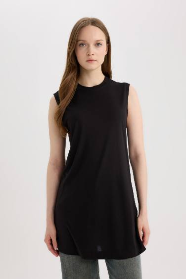 Regular Fit Crew Neck Sleeveless Basic Tunic
