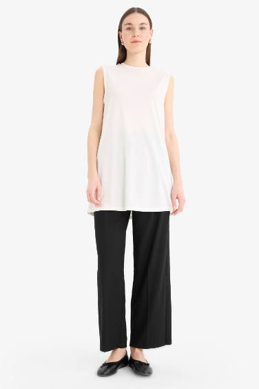 تونيك قصة عادية بياقة مستديرة