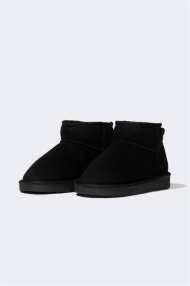 Woman Flat Sole Winter Boots