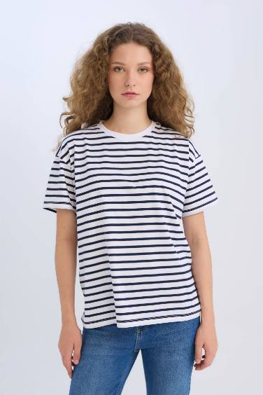 Oversize Fit Crew Neck Short Sleeve T-Shirt