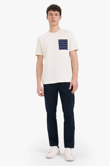 تي شيرت نص كم قصة عادية بياقة مستديرة