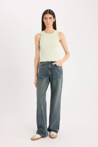 Slim Fit Dar Kesim Halter Yaka Fitilli Kaşkorse Atlet