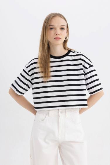 Fitted Striped Short Sleeve T-Shirt