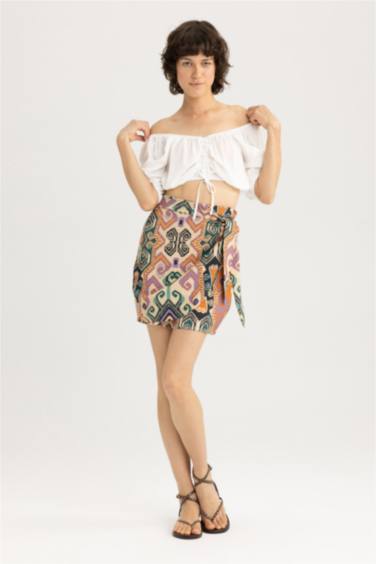 Slim Fit V-Neck Short Sleeve Blouse