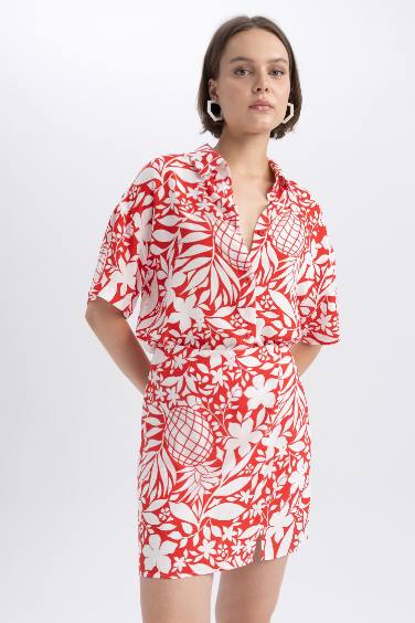 قميص نص كم مطبوع واسع برقبة قميص