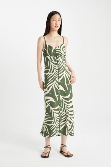 V Yaka Tropikal Desenli Maroken Askılı Maxi Elbise