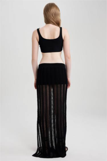 Спідниця приталеного крою