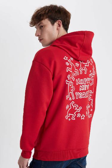 Yılbaşı Temalı Keith Haring Boxy Fit Kapüşonlu Sırt Baskılı Sweatshirt