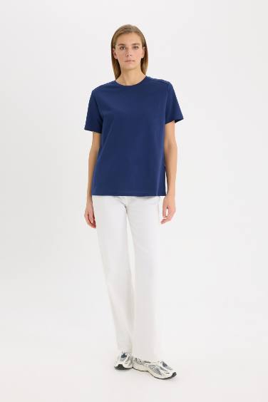 تيشيرت بيزك بريميوم نص كم قصة عادية برقبة مستديرة