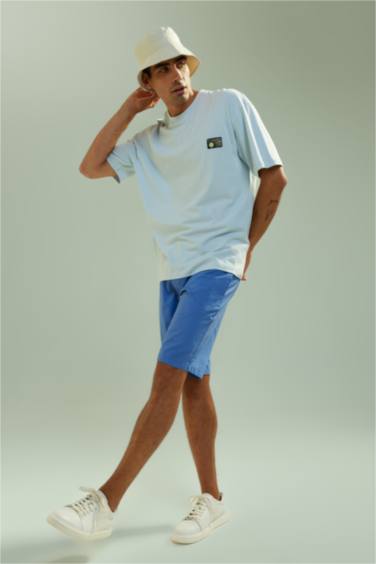 شورت منسوج قصة عادية