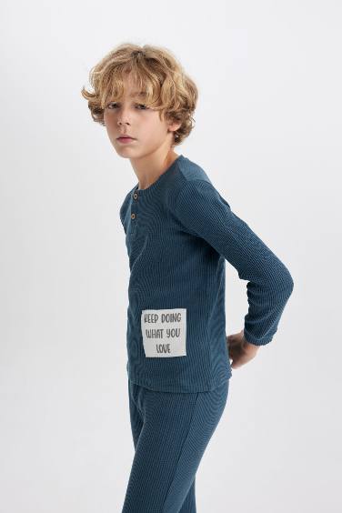 طقم بيجاما وافل قصة عادية من قطعتين