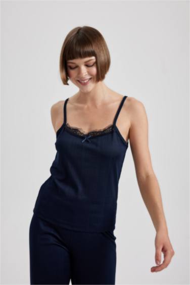 Regular Fit Askılı Pijama Üstü-Fall in Love