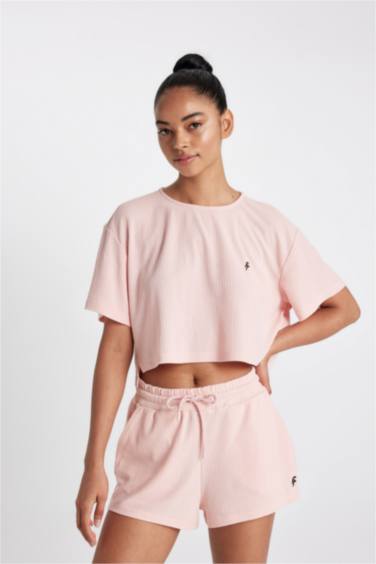 شورت كابري قصة عادية برجل عادي