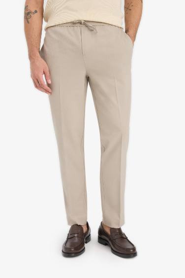 بنطلون جوجر فيت برجل عادية