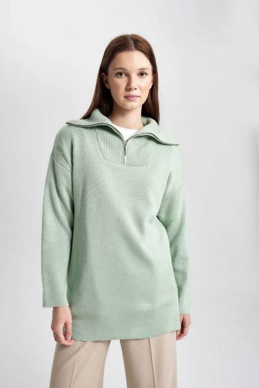 Regular Fit Zippered High Collar Tunic