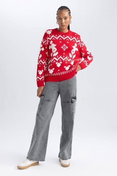Disney Mickey & Minnie Christmas Themed Knit Pullover
