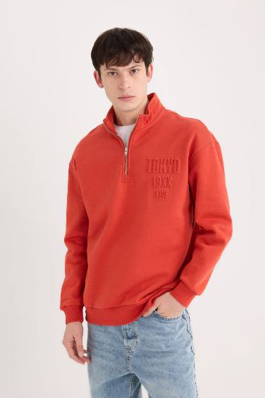 Comfort Regular Fit Rahat Kalıp Dik Yaka Fermuarlı Baskılı Sweatshirt