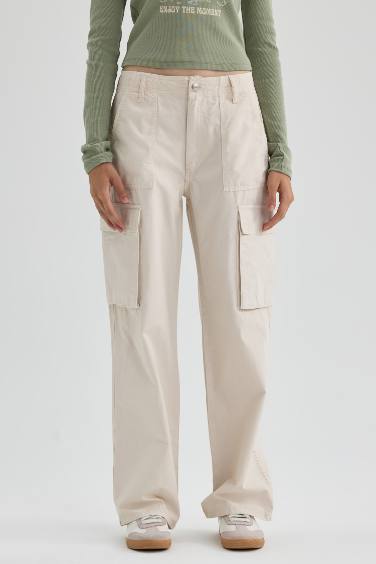 Straight Fit Standard Gabardine Cargo Trousers