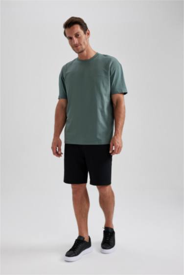 Oversize Fit Crew Neck Short Sleeve T-Shirt