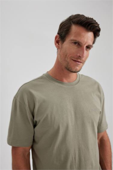 Oversize Fit Crew Neck Short Sleeve T-Shirt