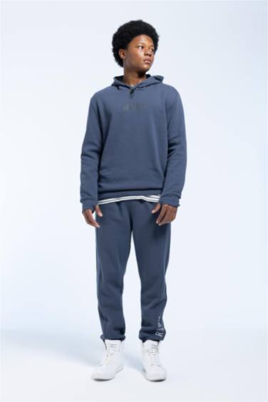 DeFactoFit Standard Fit Hooded Printed Thick Sweatshirt