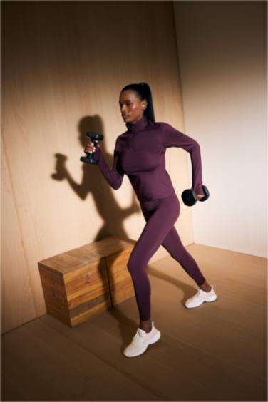 Woman Long Sleeve T-Shirt