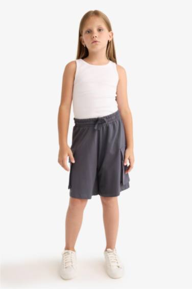 شورت كارجو بناتي قماش رقيق بجيب