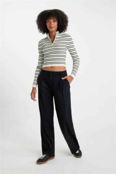 Wide Leg Three Pocket High Waist Standard Trousers