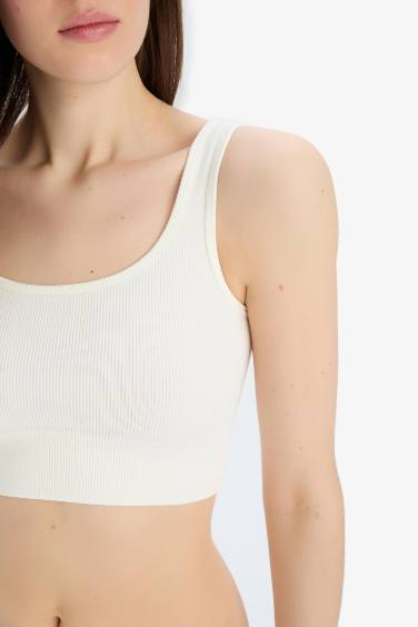 حمالة صدر برا بدون خياطة من Fall in Love