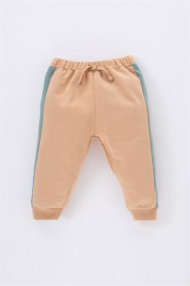 طقم ولادي سويت شيرت وسويت بانتس قصة عادية - قطعتين