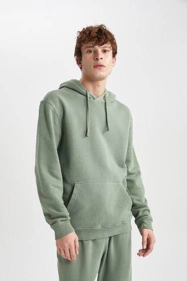 Regular Fit Kapüşonlu Yıkamalı Soluk Efektli Kanguru Cepli Sweatshirt