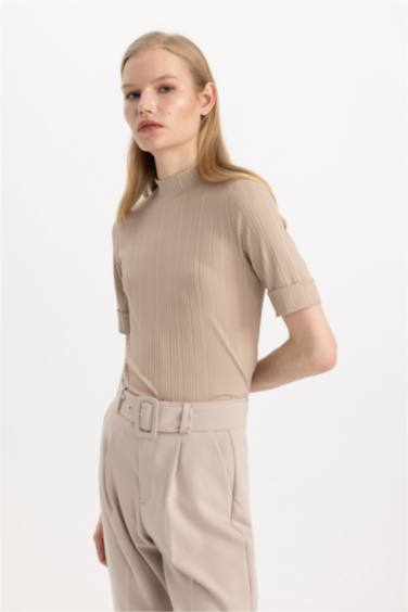 Regular Fit Half Turtleneck Short Sleeve T-Shirt