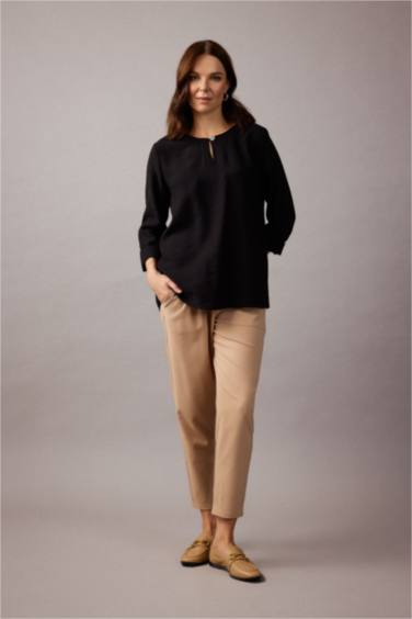 بلوزة كم طويل قصة عادية بياقة مدورة