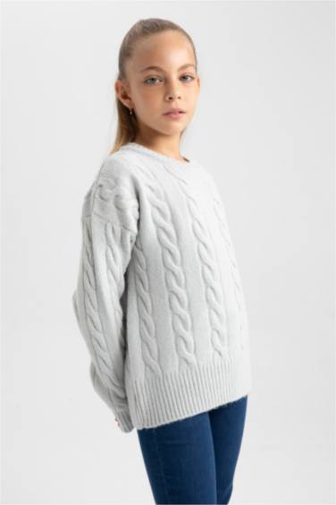 Свитер стандартного кроя с круглым вырезом для девочек