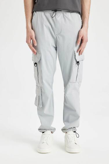 Relax Fit With Cargo Pocket Trousers