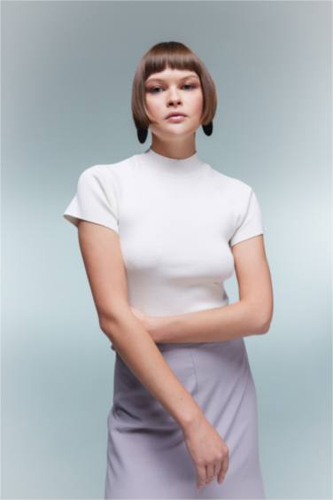 Pull Coupe Régulière Demi-Col De Tortue