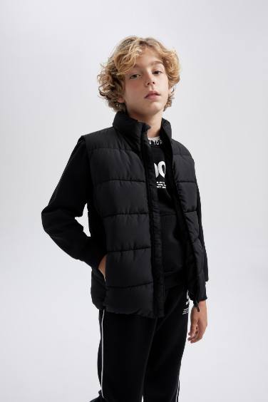 Boy Waterproof Half Turtleneck Vest