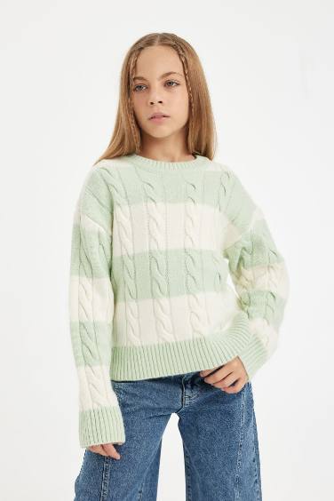 Girl Regular Fit Crew Neck Pullover