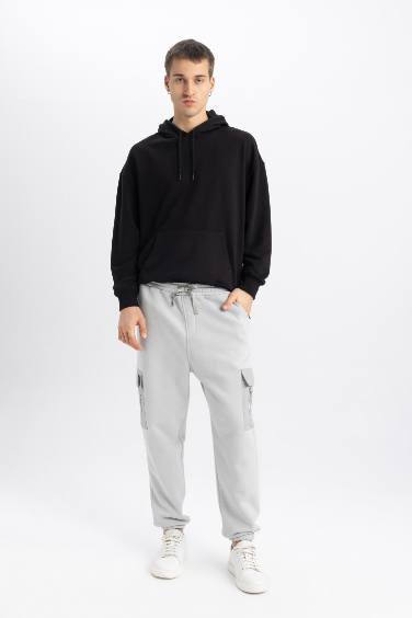 Oversize Fit With Cargo Pocket Sweatpants