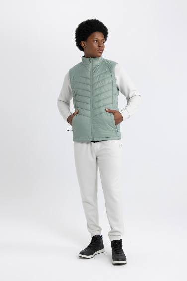 DeFactoFit Slim Fit Vest