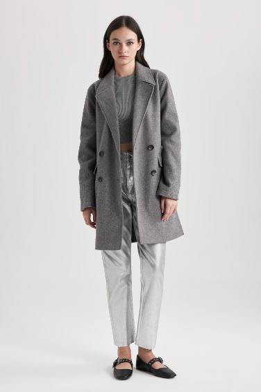 بنطلون جينز قصة مستقيمة