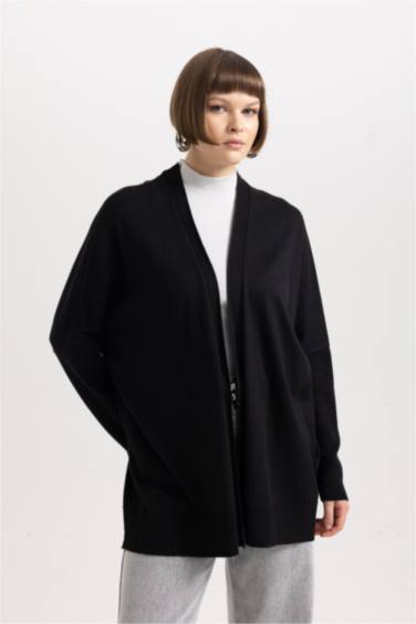 Cardigan coupe régulière à Col En V