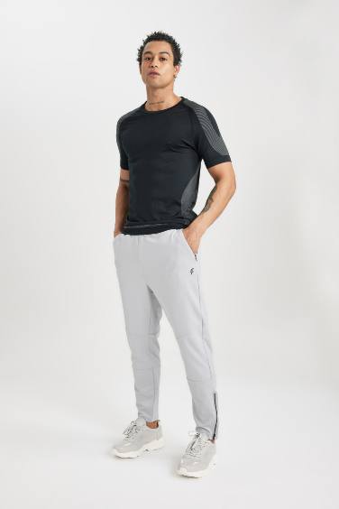 DeFactoFit Slim Fit Crew Neck T-Shirt