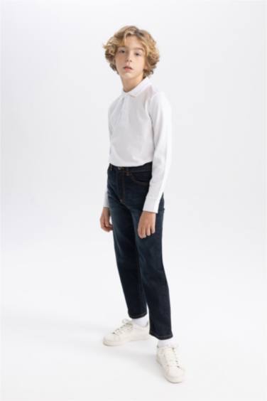 Boy Loose Fit Jeans