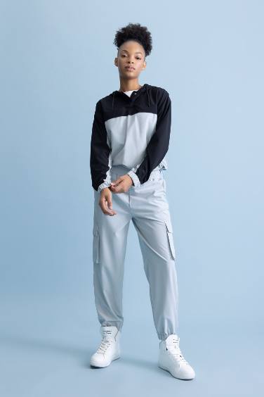 DeFactoFit Standard Fit Woven Trousers